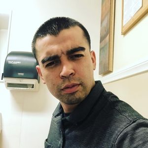 Meet your Posher, Adam